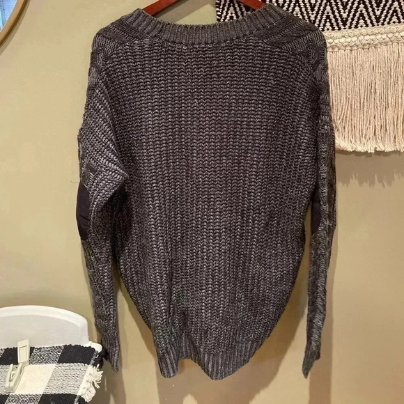 URBAN OUTFITTERS OLIVE AND OAK OVERSIZED CHINKY KNIT GREY BUTTON SWEATER SIZE S - Picture 5 of 5